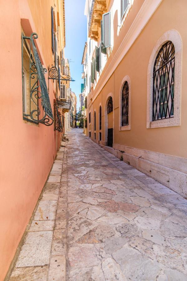 Rikki Corfu (city)